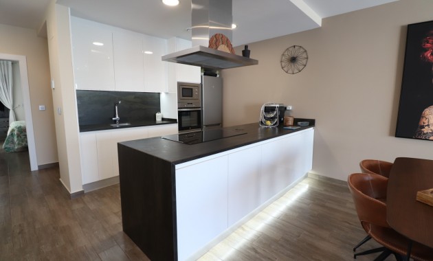 Herverkoop - Semi Detached Villa -
Daya Vieja - Daya Vieja - Town