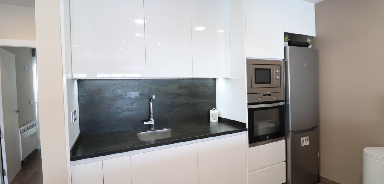 Herverkoop - Semi Detached Villa -
Daya Vieja - Daya Vieja - Town