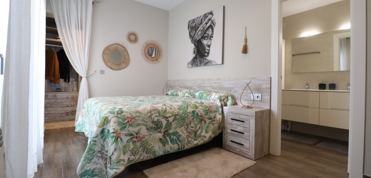 Herverkoop - Semi Detached Villa -
Daya Vieja - Daya Vieja - Town