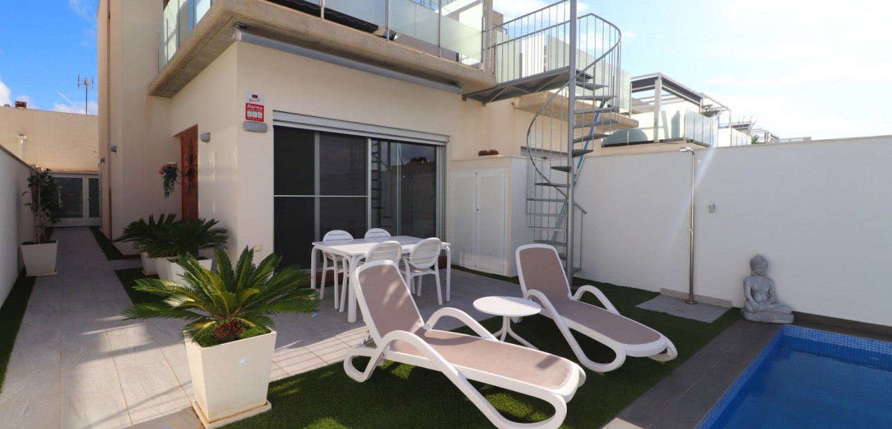 Herverkoop - Semi Detached Villa -
Daya Vieja - Daya Vieja - Town