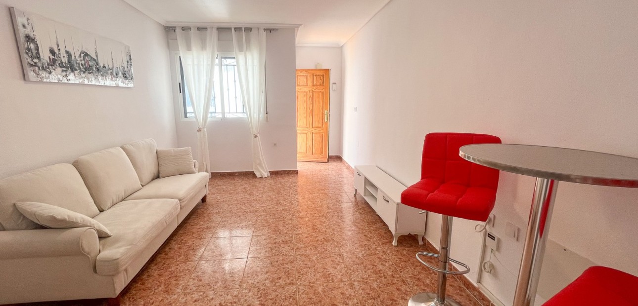 Herverkoop - Appartement / flat -
Los Montesinos - Entre Naranjos / Vistabella Golf