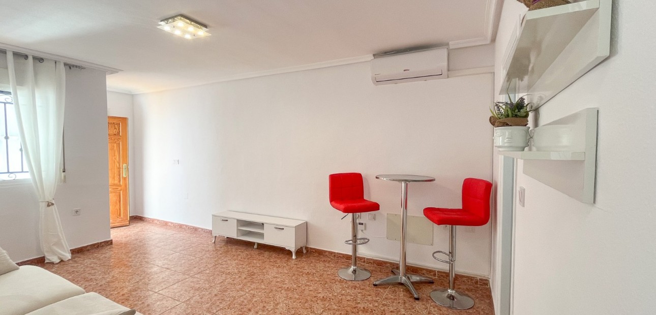 Herverkoop - Appartement / flat -
Los Montesinos - Entre Naranjos / Vistabella Golf