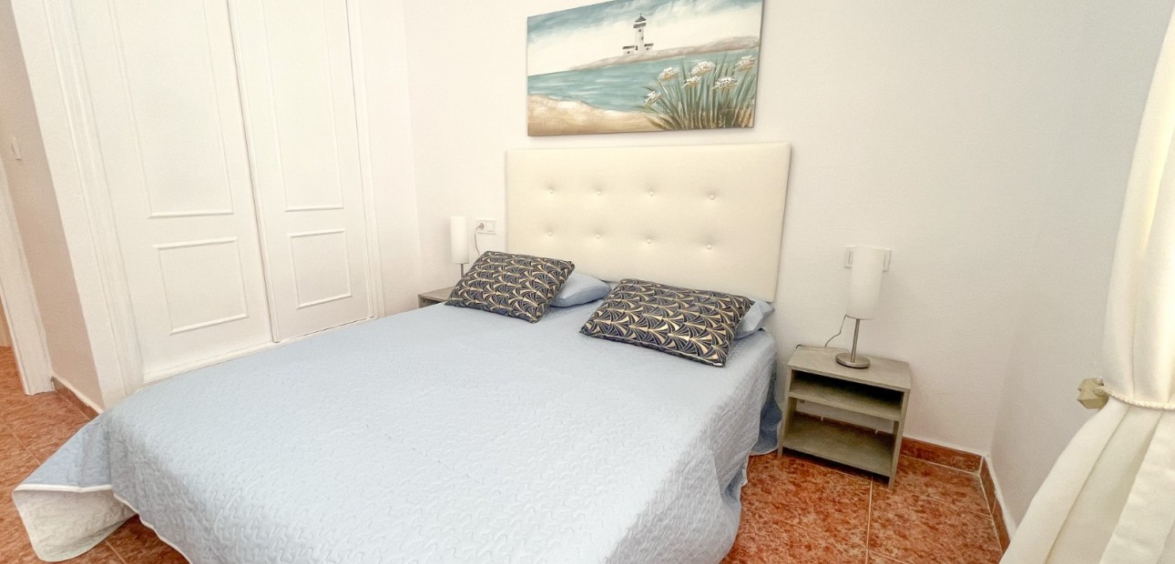 Herverkoop - Appartement / flat -
Los Montesinos - Entre Naranjos / Vistabella Golf