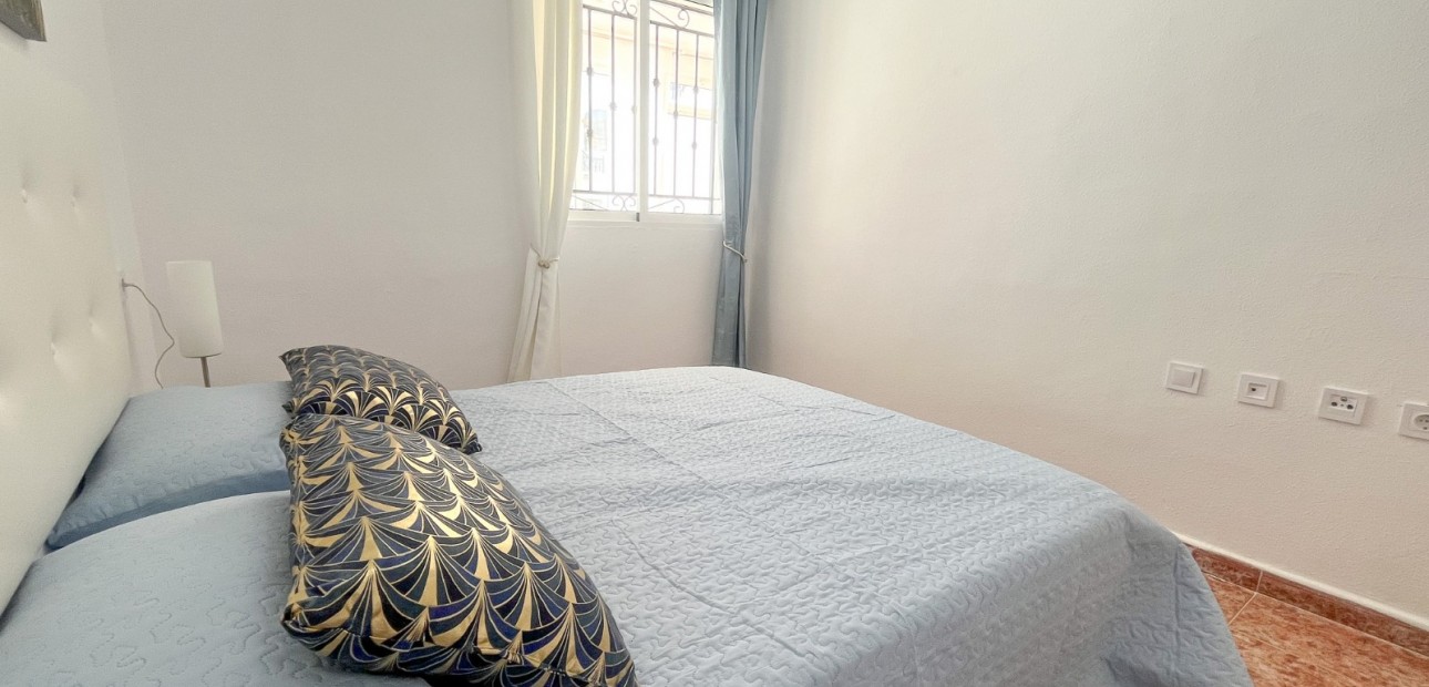 Herverkoop - Appartement / flat -
Los Montesinos - Entre Naranjos / Vistabella Golf