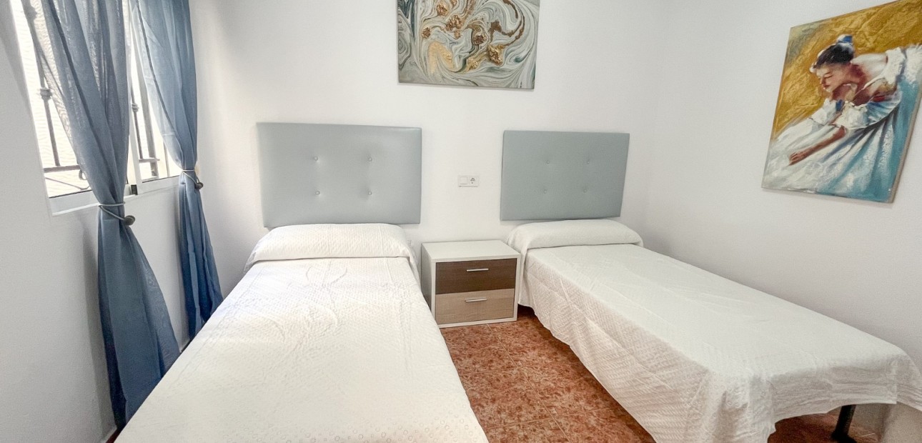 Herverkoop - Appartement / flat -
Los Montesinos - Entre Naranjos / Vistabella Golf