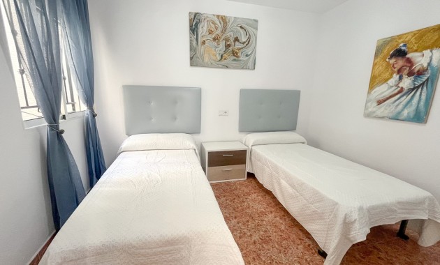 Herverkoop - Appartement / flat -
Los Montesinos - Entre Naranjos / Vistabella Golf