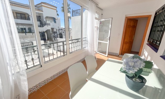 Herverkoop - Appartement / flat -
Los Montesinos - Entre Naranjos / Vistabella Golf