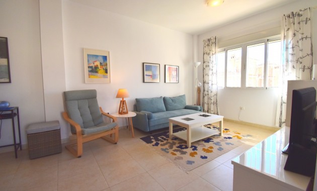 Sale - Apartment / flat -
Orihuela Costa - Playa Flamenca
