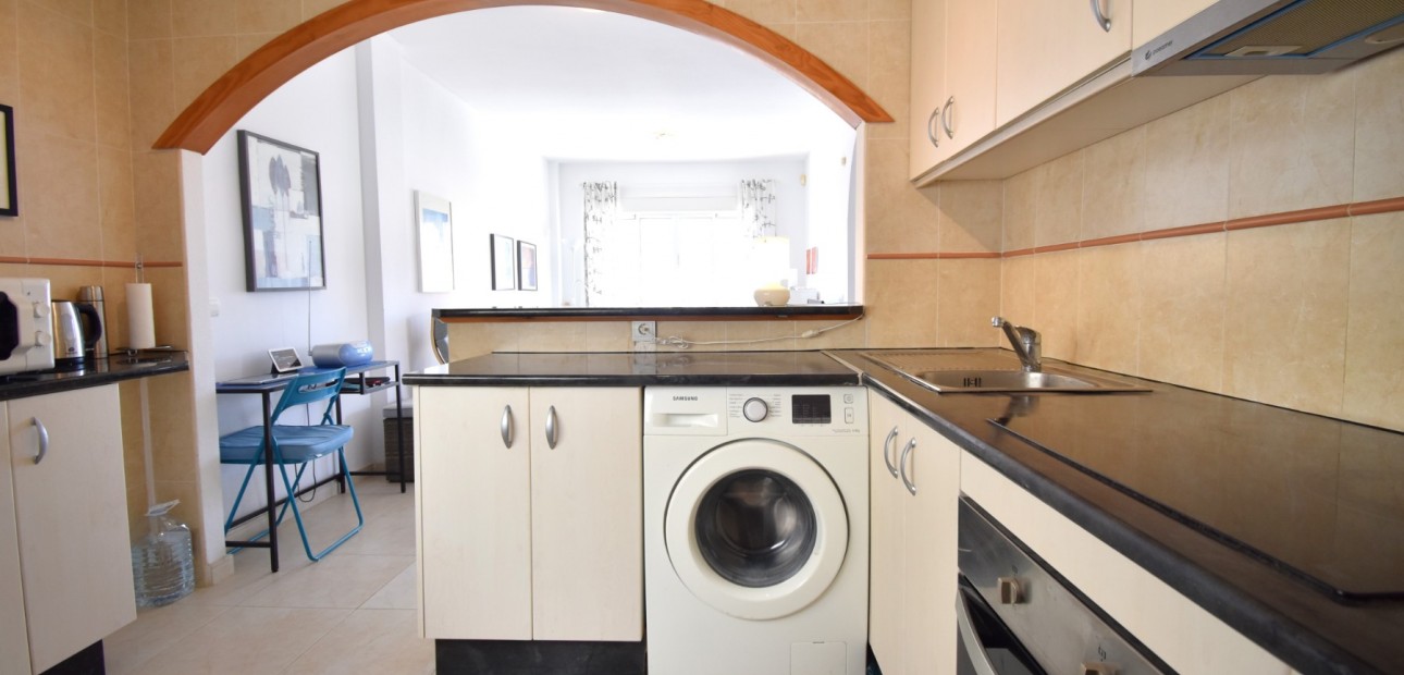 Sale - Apartment / flat -
Orihuela Costa - Playa Flamenca