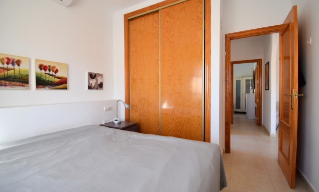 Sale - Apartment / flat -
Orihuela Costa - Playa Flamenca