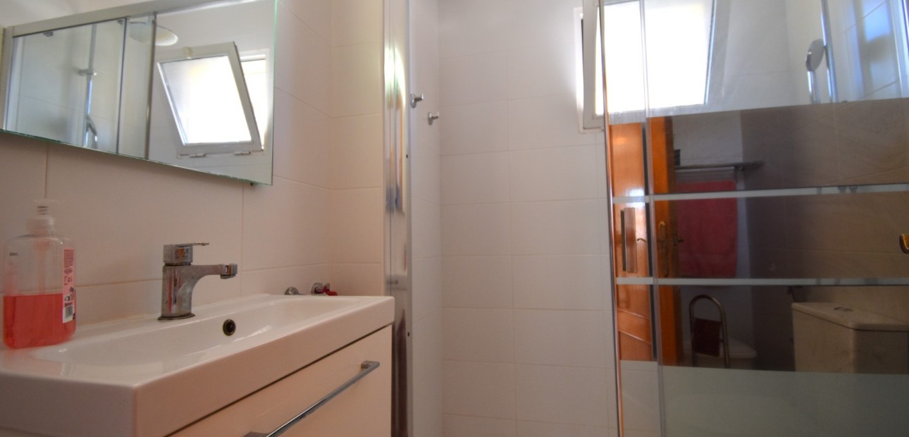 Sale - Apartment / flat -
Orihuela Costa - Playa Flamenca