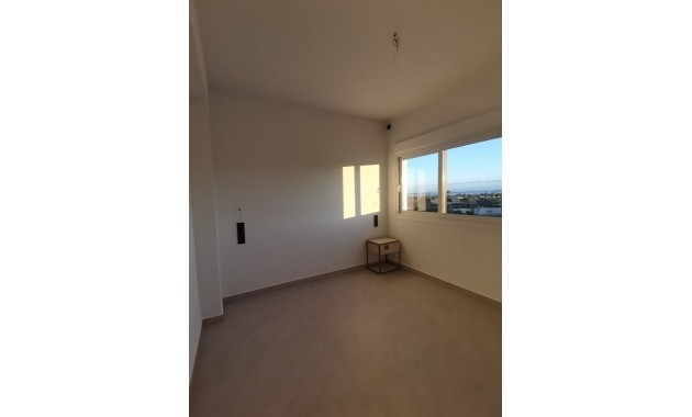 Nueva construcción  - Laguna Azul Villa -
Los Montesinos - La herrada