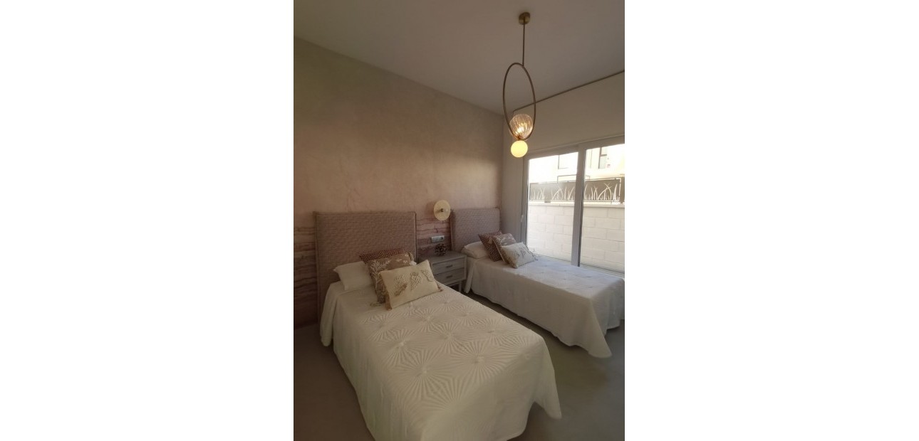 Nueva construcción  - Villa Laguna Azul -
Rojales - Ciudad Quesada