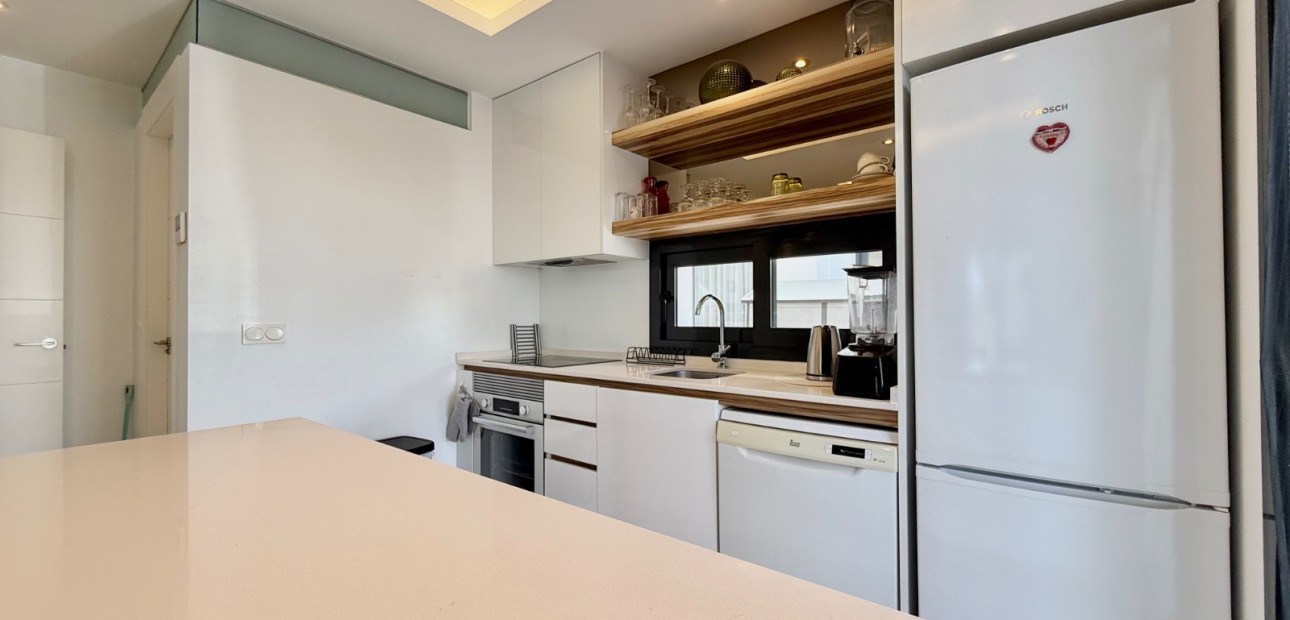 Herverkoop - Herenhuis -
Ciudad Quesada - Lo Marabu