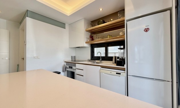 Herverkoop - Herenhuis -
Ciudad Quesada - Lo Marabu