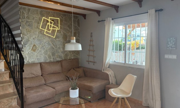 Sale - Townhouse -
Algorfa - Montemar