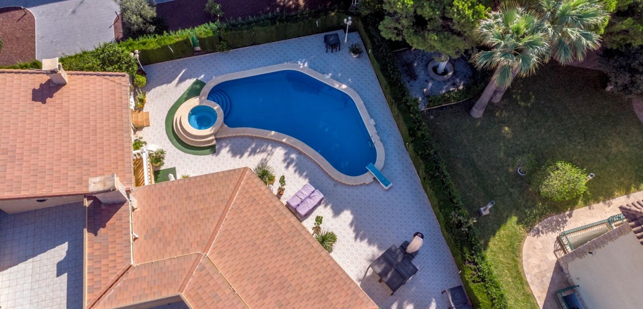 Sale - Detached Villa -
Orihuela Costa - Cabo Roig