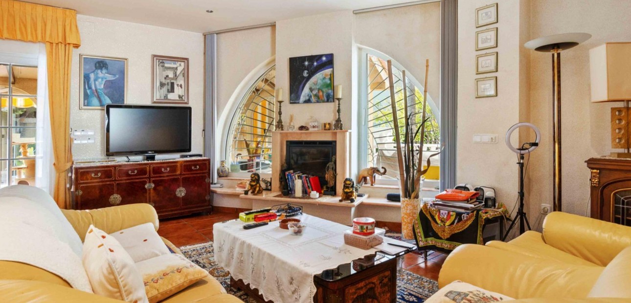 Sale - Detached Villa -
Orihuela Costa - Cabo Roig