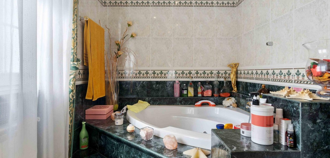 Sale - Detached Villa -
Orihuela Costa - Cabo Roig