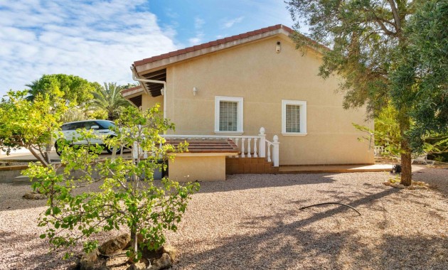 Sale - Detached Villa -
Orihuela Costa - Cabo Roig