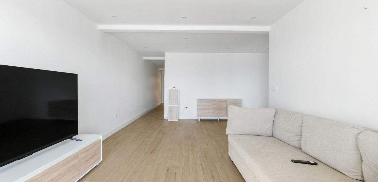 Herverkoop - Appartement / flat -
Torrevieja - Playa Del Cura