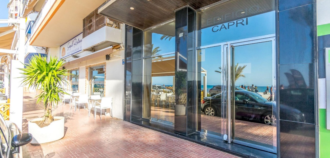 Herverkoop - Appartement / flat -
Torrevieja - Playa Del Cura