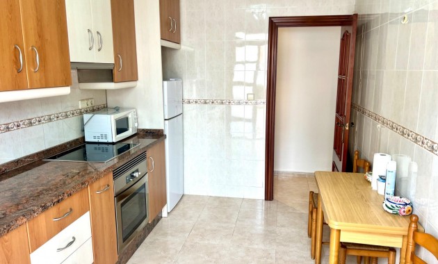 Herverkoop - Appartement / flat -
Torrevieja - Playa de los Naufragos