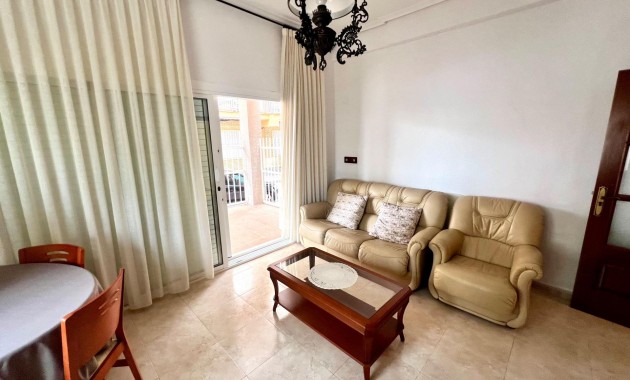 Herverkoop - Appartement / flat -
Torrevieja - Playa de los Naufragos