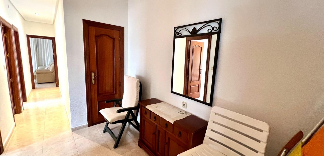 Herverkoop - Appartement / flat -
Torrevieja - Playa de los Naufragos