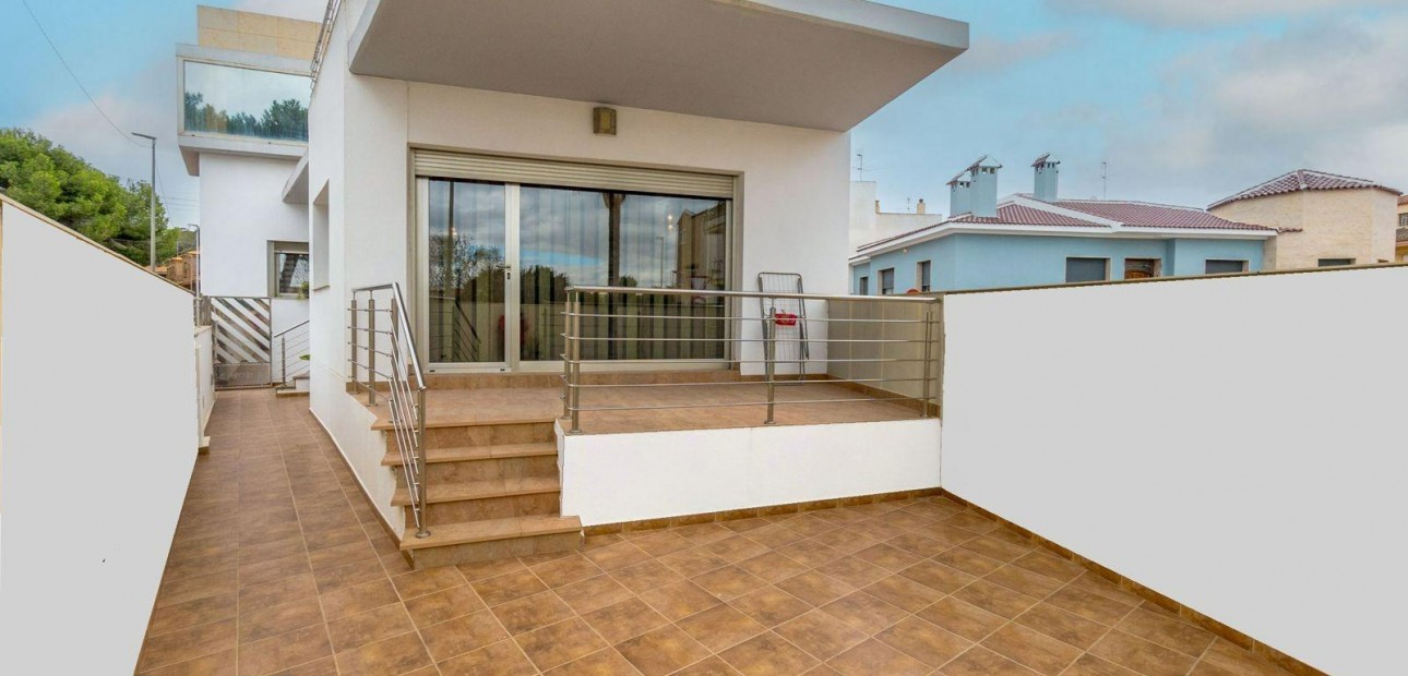 Herverkoop - Detached Villa -
Rojales - Rojales - Village