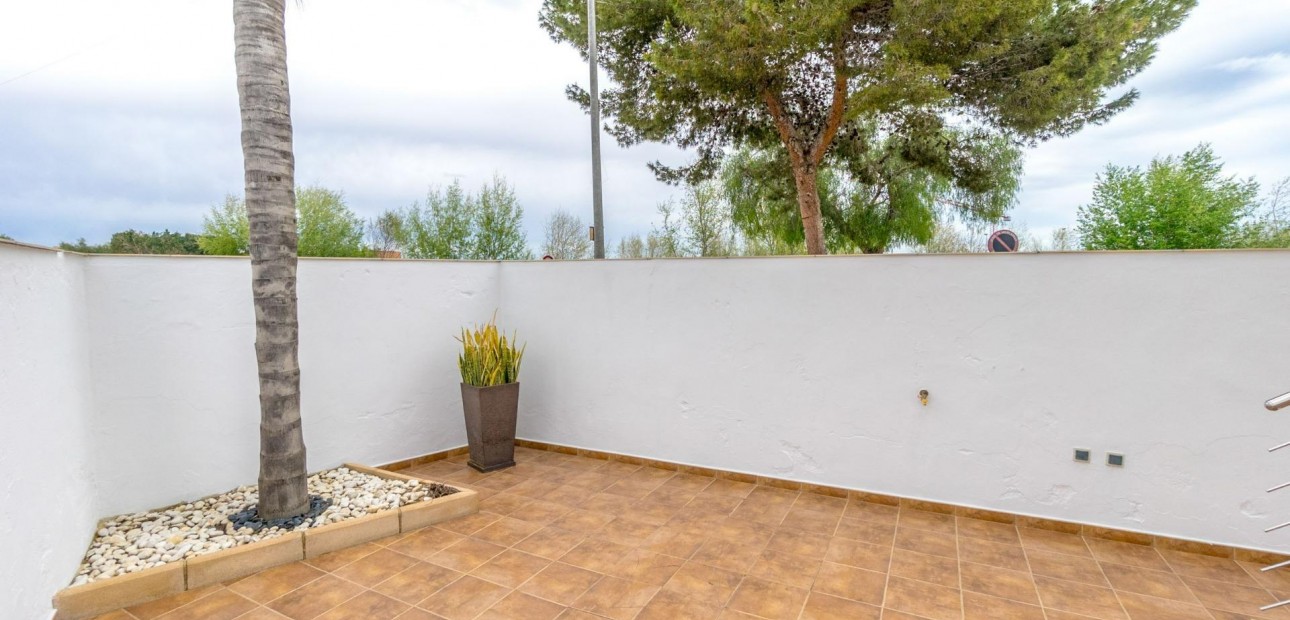 Herverkoop - Detached Villa -
Rojales - Rojales - Village