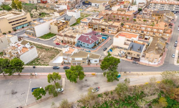 Herverkoop - Detached Villa -
Rojales - Rojales - Village