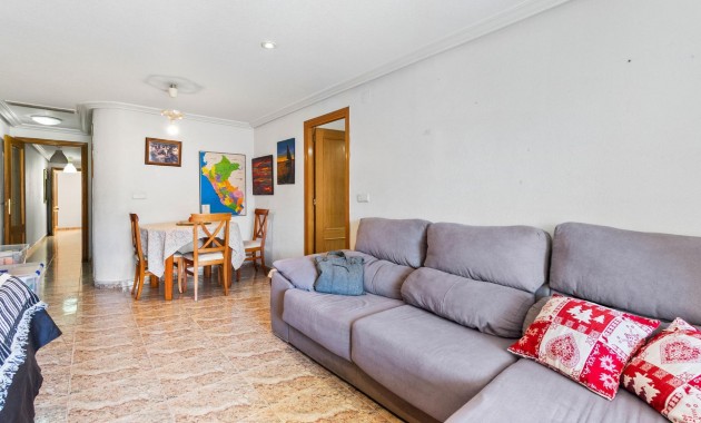Herverkoop - Appartement / flat -
Torrevieja - Torrevieja - Centre
