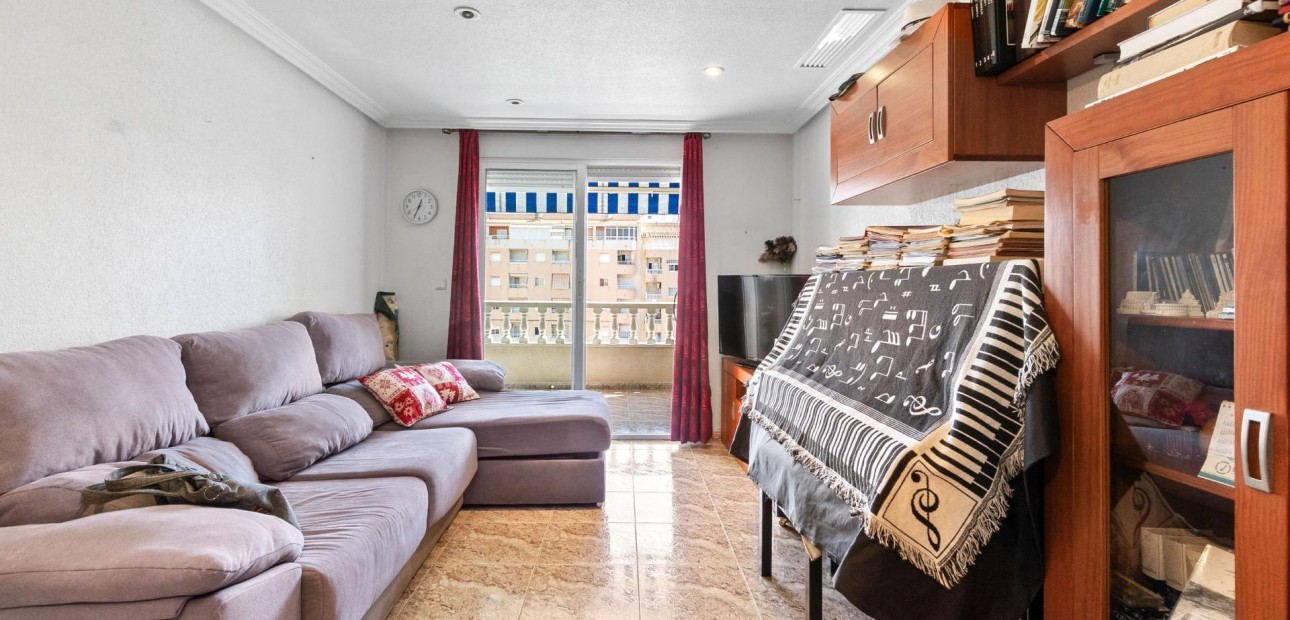 Herverkoop - Appartement / flat -
Torrevieja - Torrevieja - Centre