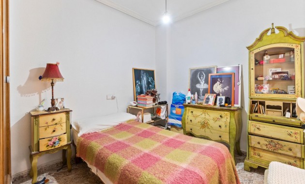 Herverkoop - Appartement / flat -
Torrevieja - Torrevieja - Centre