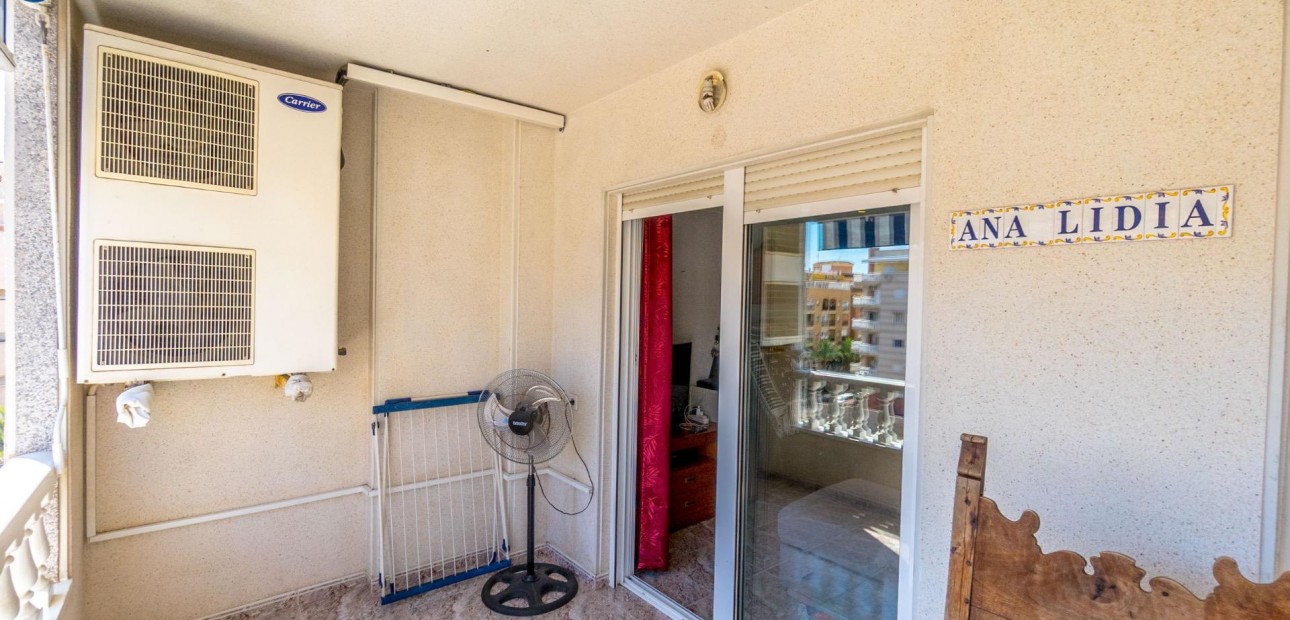 Herverkoop - Appartement / flat -
Torrevieja - Torrevieja - Centre