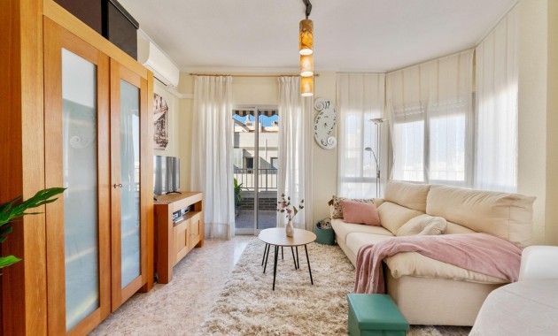 Herverkoop - Appartement / flat -
Torrevieja - Torrevieja - Centre