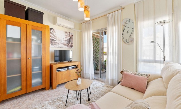 Herverkoop - Appartement / flat -
Torrevieja - Torrevieja - Centre