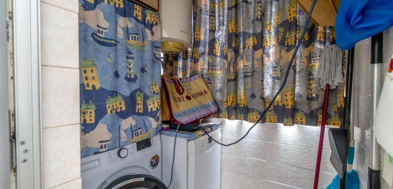 Herverkoop - Appartement / flat -
Torrevieja - Torrevieja - Centre