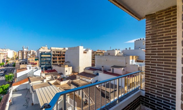Herverkoop - Appartement / flat -
Torrevieja - Torrevieja - Centre