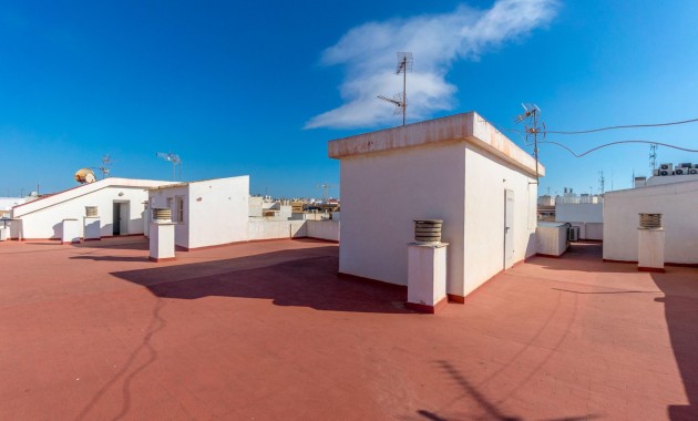 Herverkoop - Appartement / flat -
Torrevieja - Torrevieja - Centre