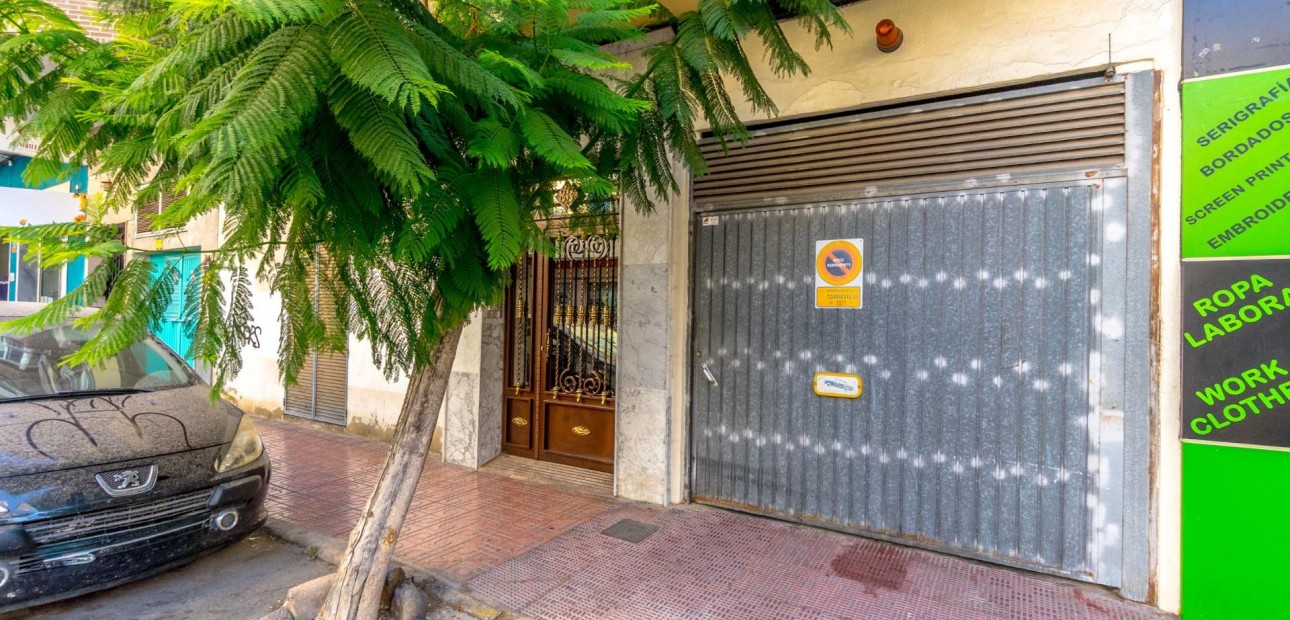 Herverkoop - Appartement / flat -
Torrevieja - Torrevieja - Centre