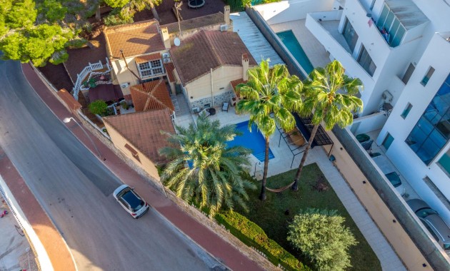 Sale - Detached Villa -
Torrevieja - Los Balcones