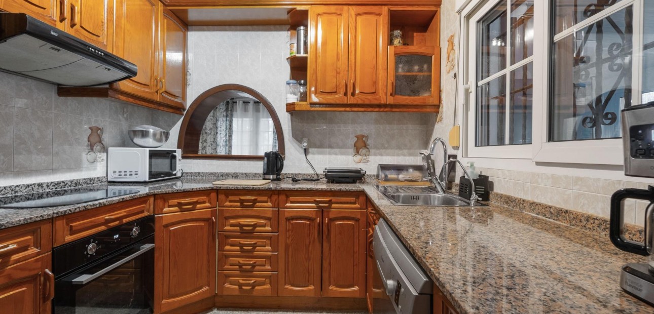 Sale - Detached Villa -
Torrevieja - Los Balcones