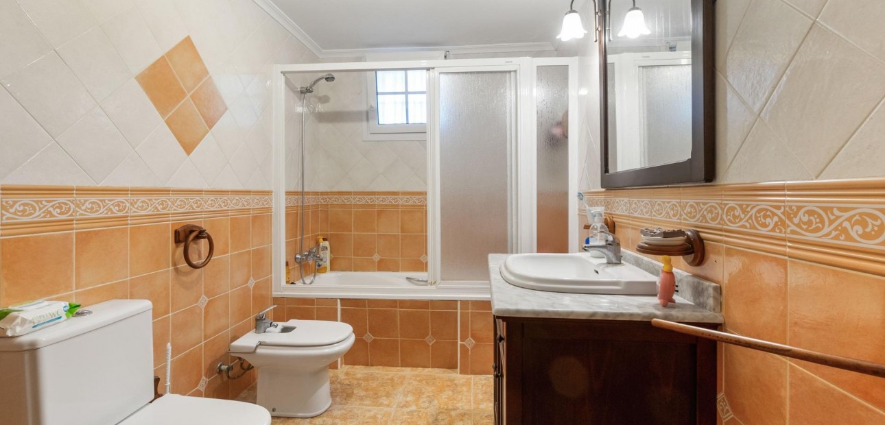 Sale - Detached Villa -
Torrevieja - Los Balcones