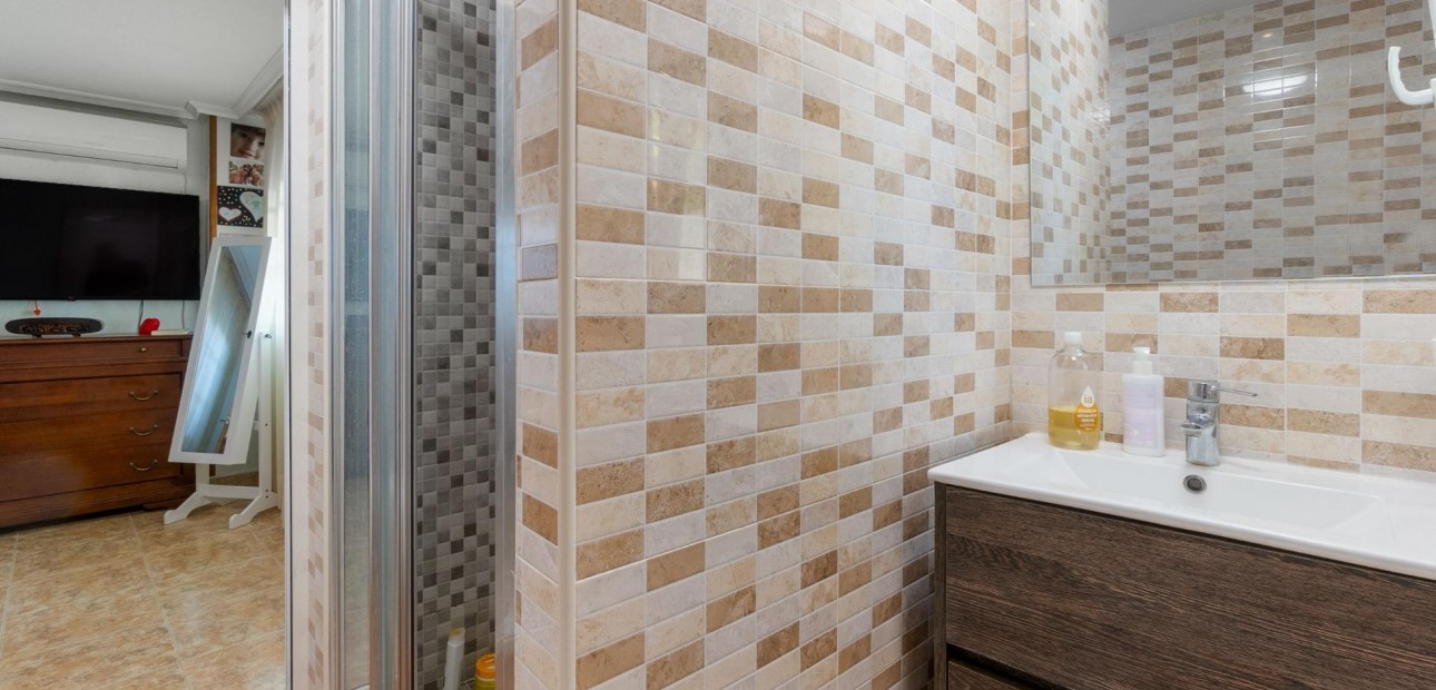 Sale - Detached Villa -
Torrevieja - Los Balcones