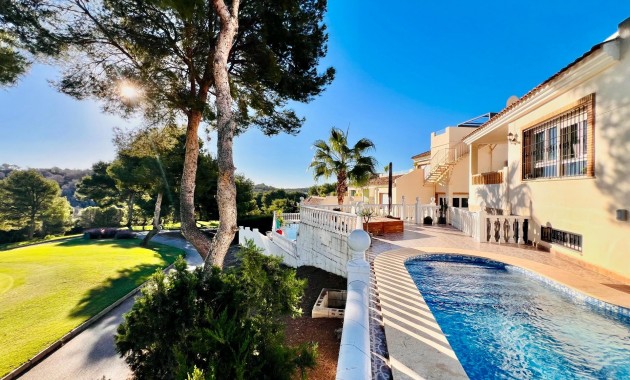 Herverkoop - Detached Villa -
Orihuela Costa - Las Ramblas