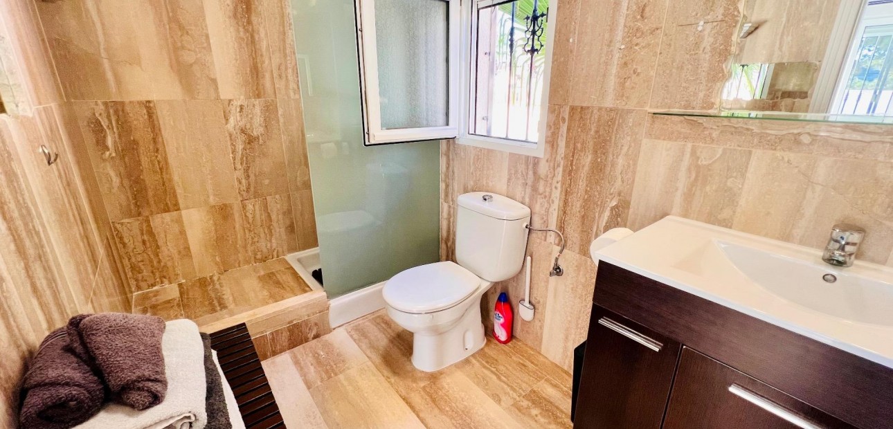 Herverkoop - Detached Villa -
Orihuela Costa - Las Ramblas