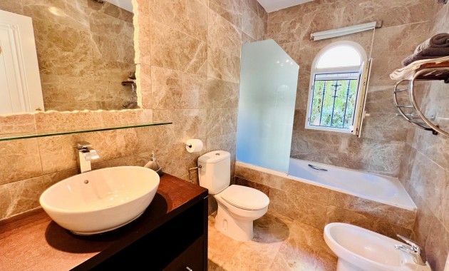 Herverkoop - Detached Villa -
Orihuela Costa - Las Ramblas