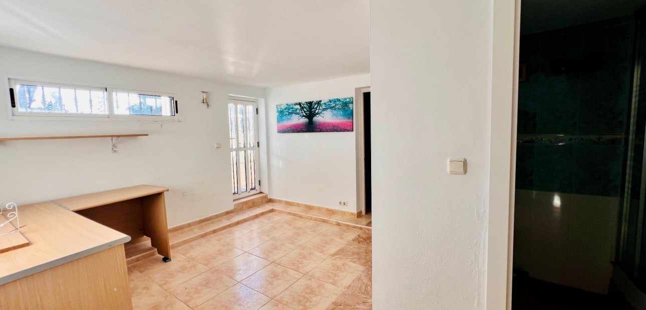 Herverkoop - Detached Villa -
Orihuela Costa - Las Ramblas